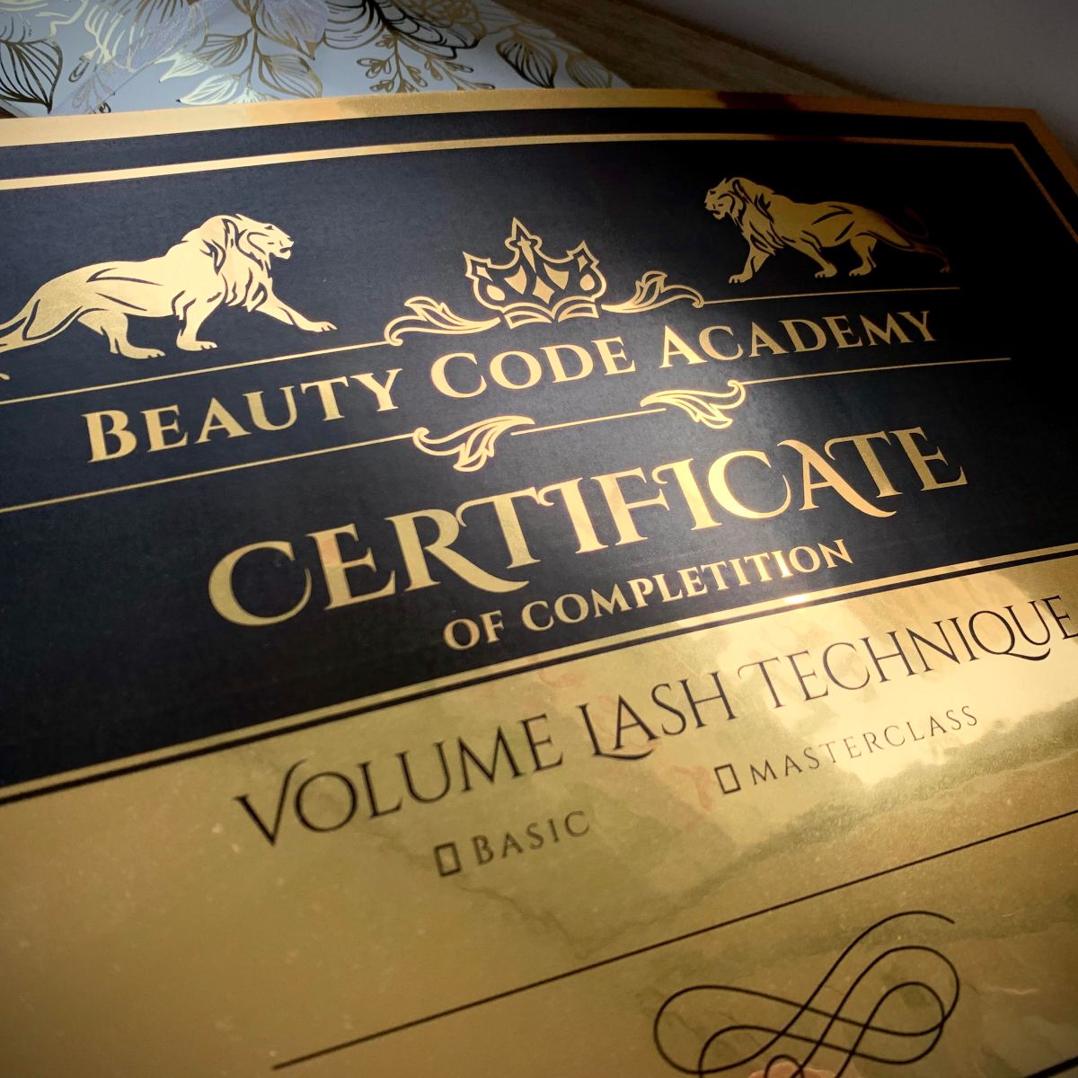 Печат върху огледален картон